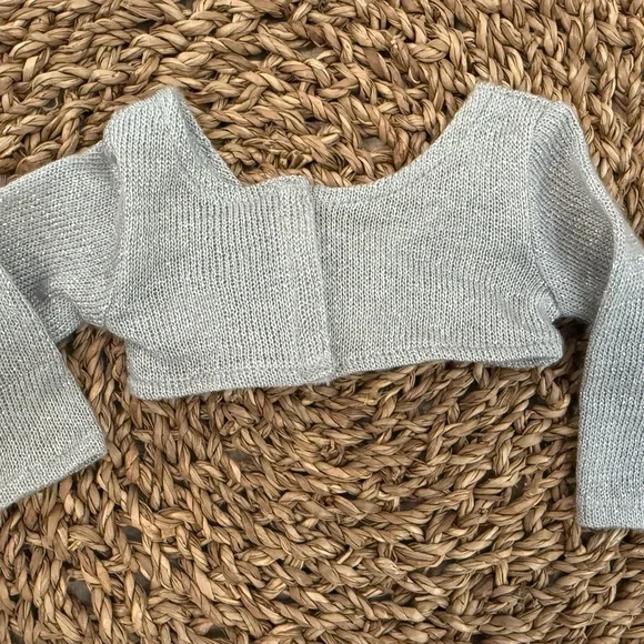 American Girl Doll Clothing Lot- Dresses, Outfits, Rollerblades, Top, Skirt - Picture 5 of 11